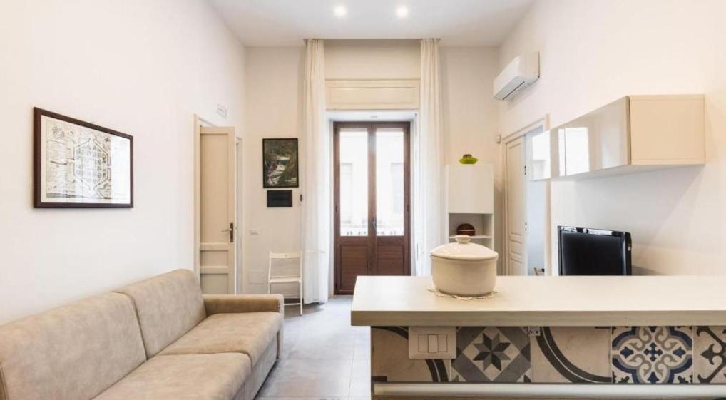 Casa Vacanza Il Gelsomino Magico 阿沃拉 外观 照片